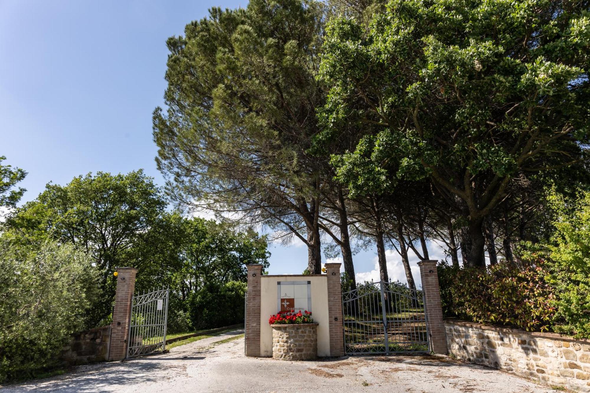 Tenuta Borgo San Michele Gubbio Dış mekan fotoğraf